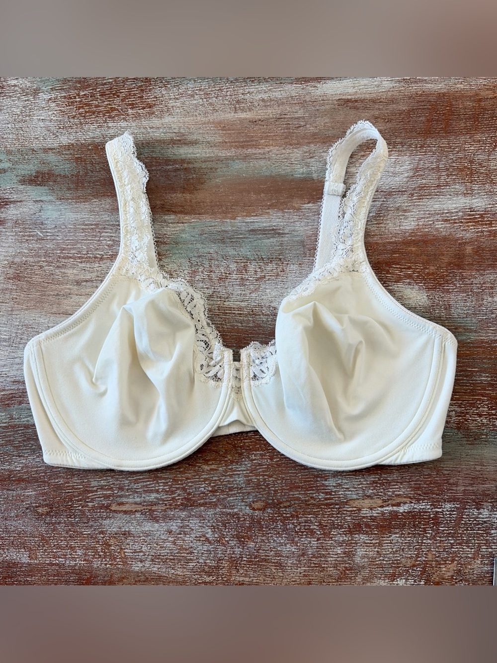 Soma Intimates Lace Underwire Bra Ivory Size 38D Unlined EUC